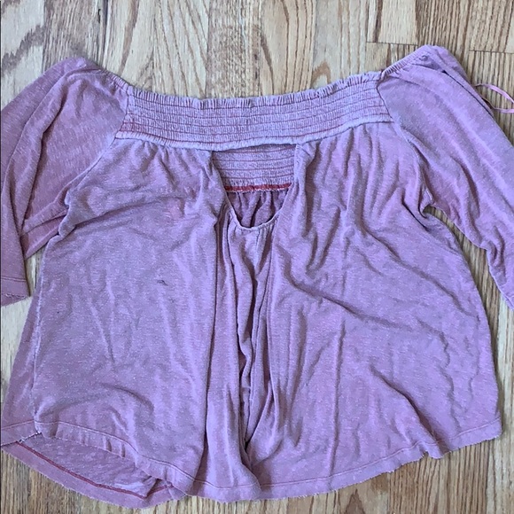 off the shoulder shirt - Picture 2 of 2